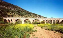 Foto: Puente medieval