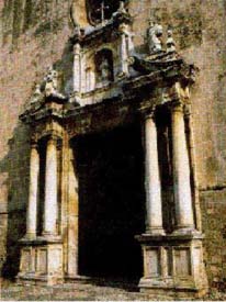 Foto: Portada iglesia colegiata La Candelaria