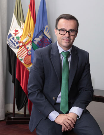 Foto del Presidente de la Diputación de Badajoz